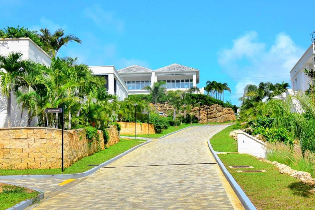 Westmoreland Hills - Mount Standfast - St James - Full Gym Membership เซนต์เจมส์ ภายนอก รูปภาพ